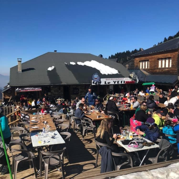 Pleine Nature Pied Pistes Piscine Chauffee Ustou Exterior photo